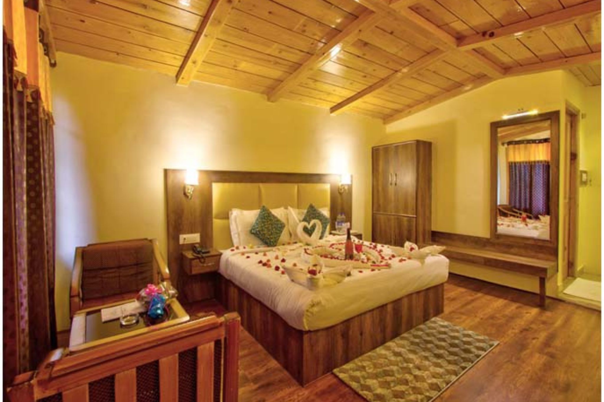 hotel sunrise villa manali