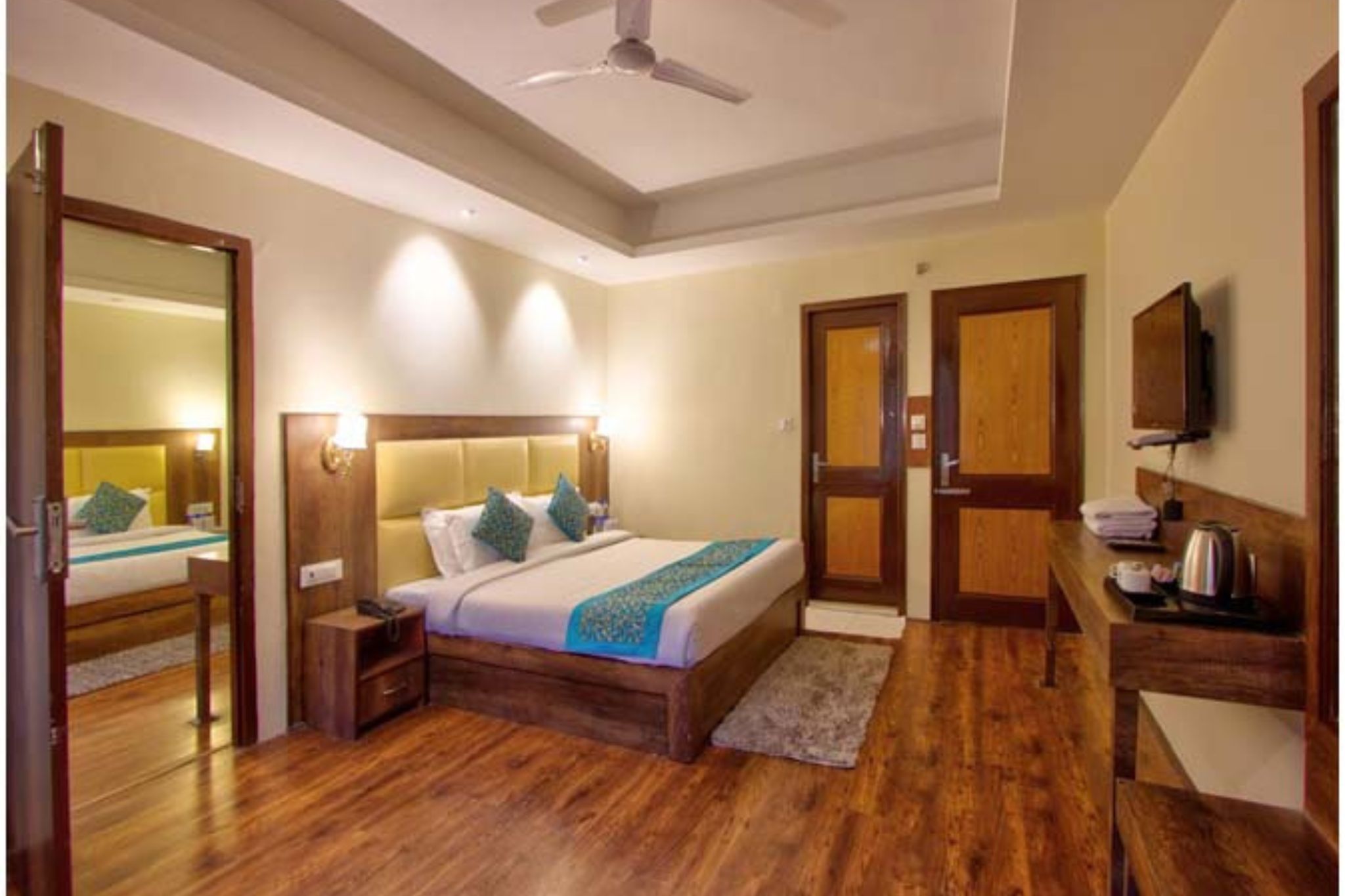 hotel sunrise villa manali
