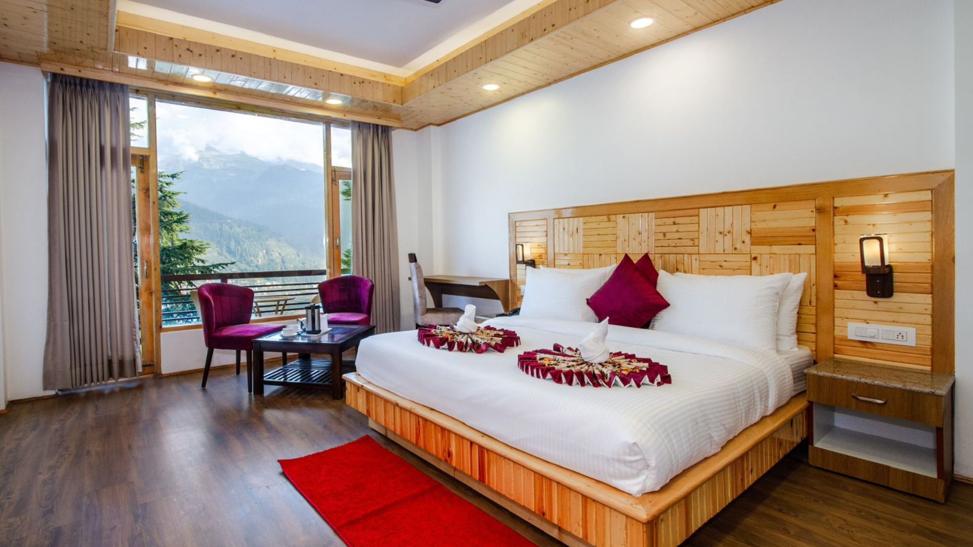 mounatain crest manali